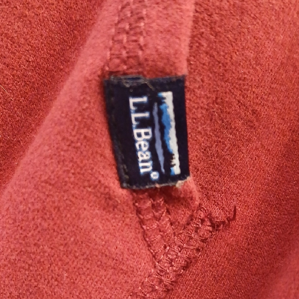 L.L. Bean Rust Red Pullover - Picture 4 of 5